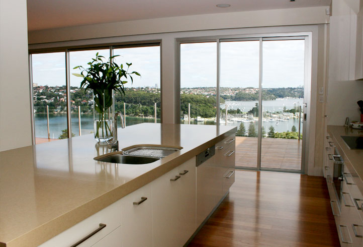 many rooms with a view