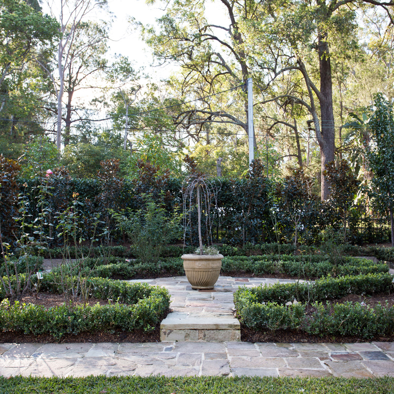 warrawee - formal landscape