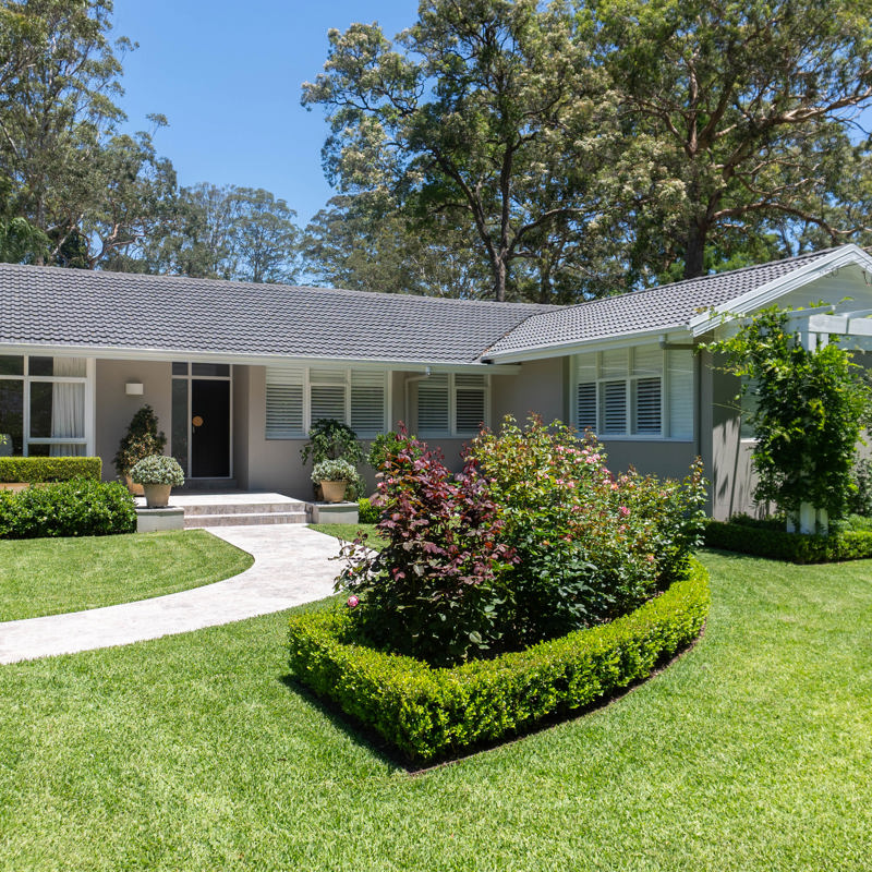 Wahroonga - formal cottage garden